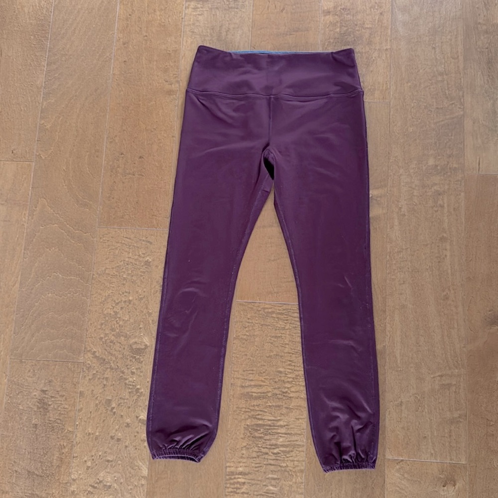 Vuori Deep Purple Leggings